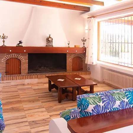 Fustera Villa *